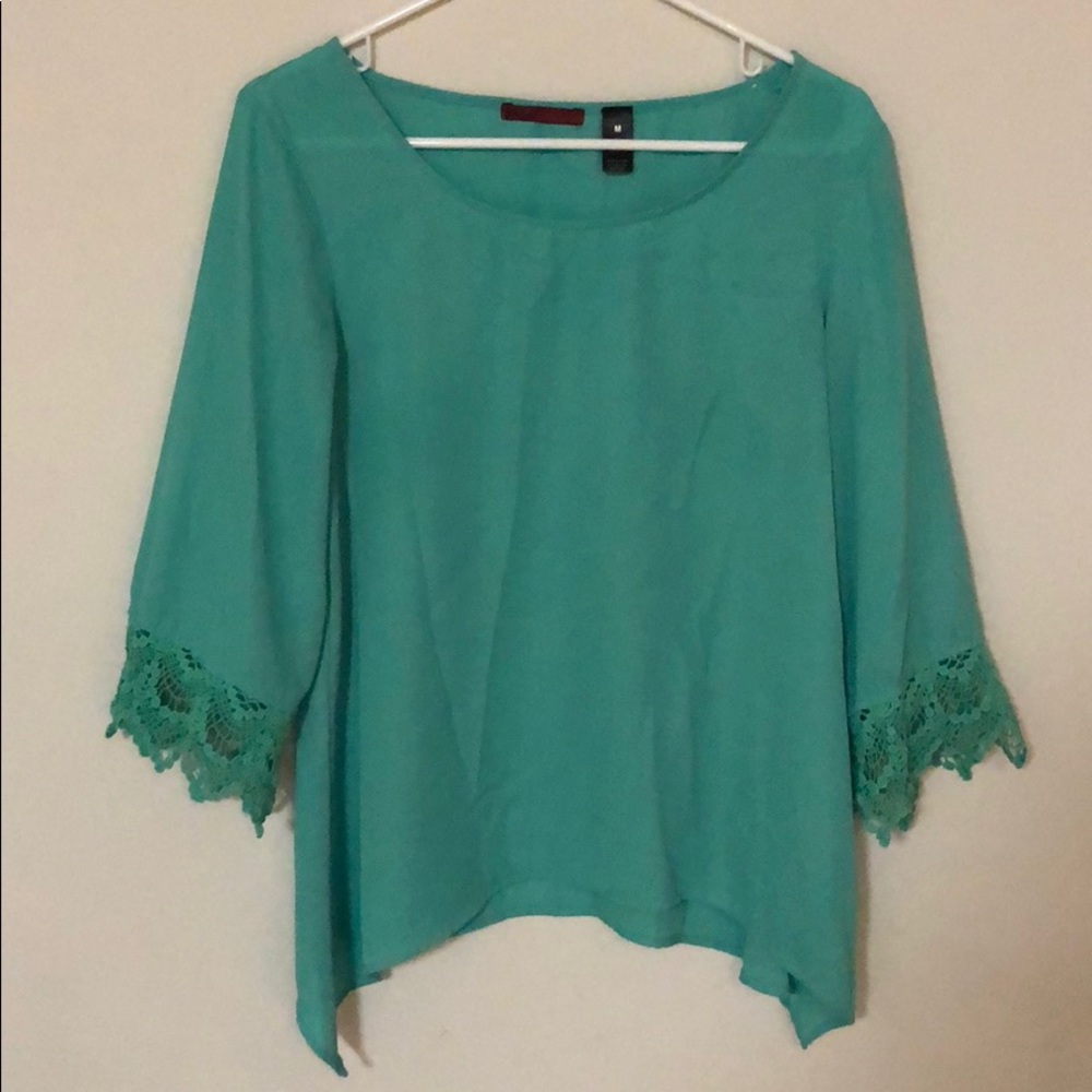 Women’s Blouse